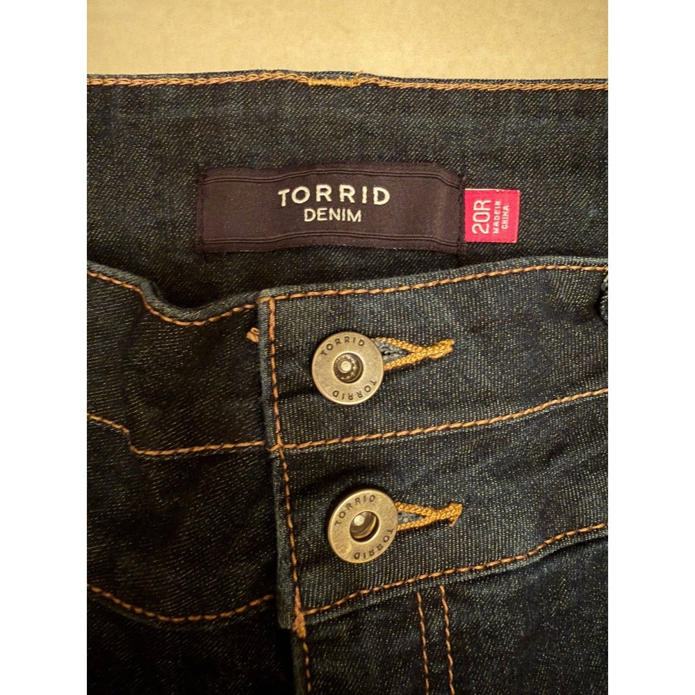 Torrid Jeans Women's 20R Plus Size Dark Wash Straight Leg Double Button Denim